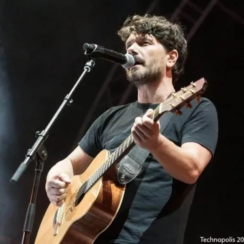 Apostolos Valaroutsos portrait Testimonials cinefil short films Βίντεο γάμου